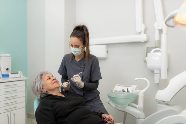 Best Emergency Tooth Extraction in Andrews, IN